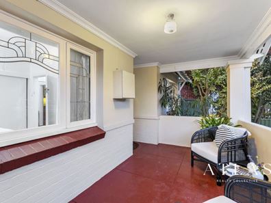 67 Gladstone Avenue, South Perth WA 6151