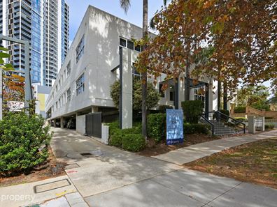 7 Kintail Road, Applecross WA 6153