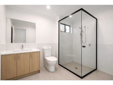 2/29 Lena Street, Beckenham WA 6107