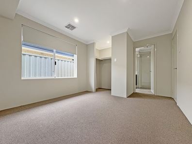 14 Houghton Street, Eglinton WA 6034
