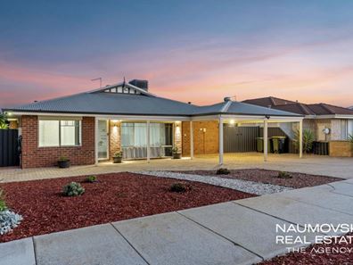 10 Gaby Way, Marangaroo WA 6064