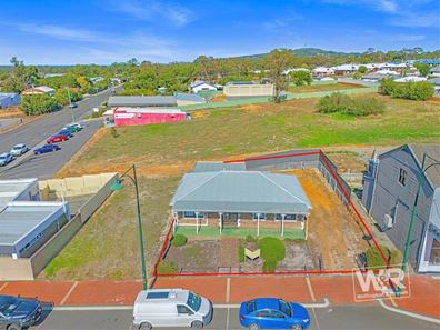 8 Langton Road, Mount Barker WA 6324