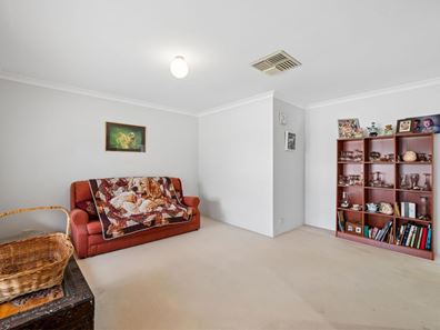5  Telfer Place , Kenwick WA 6107