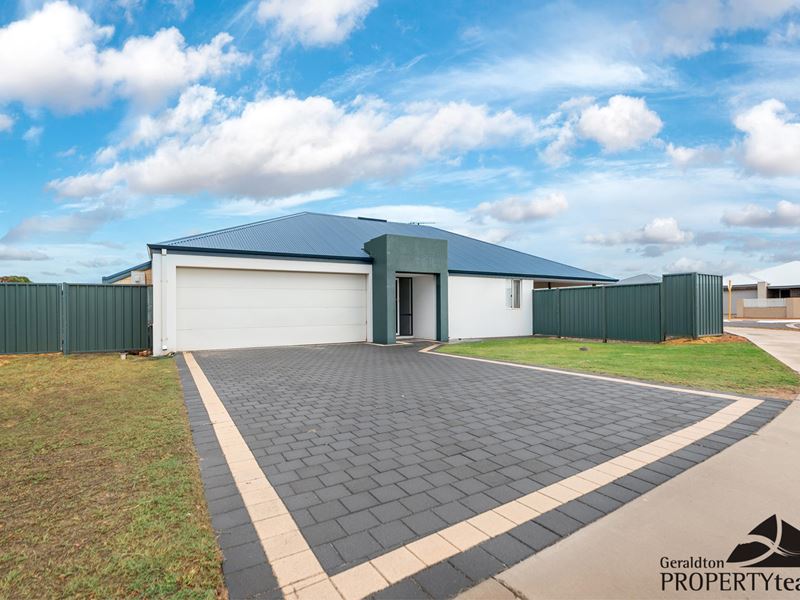 16 Stroud Street, Beachlands