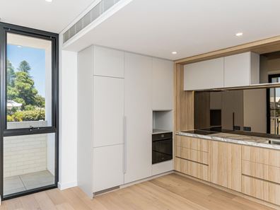 10/55 McCALLUM LANE, Victoria Park WA 6100