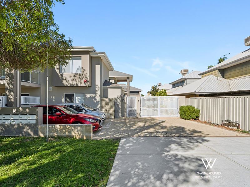 2/18 Wallace Street, Belmont