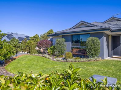 11 Buttress Street, Whitby WA 6123