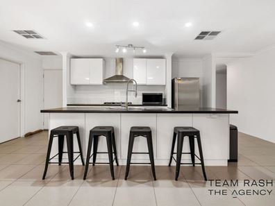 30 Lawrence Way, Byford WA 6122