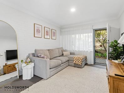 2/49 Wellington Parade, Yokine WA 6060