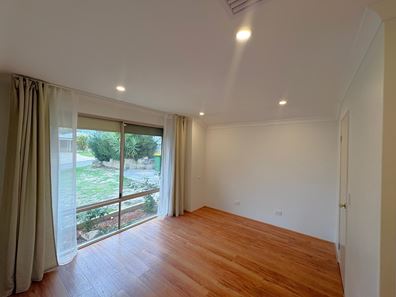 7 Waitch Loop, Beeliar WA 6164
