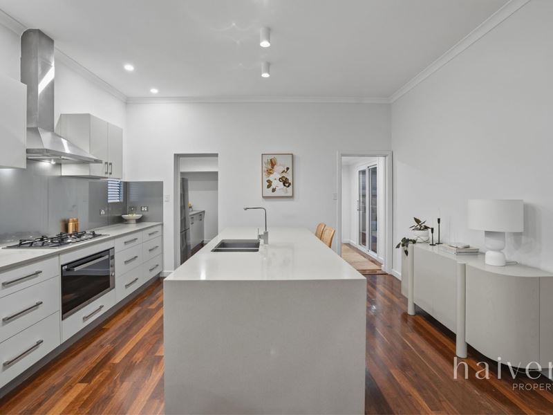 215A Marmion Street, Palmyra