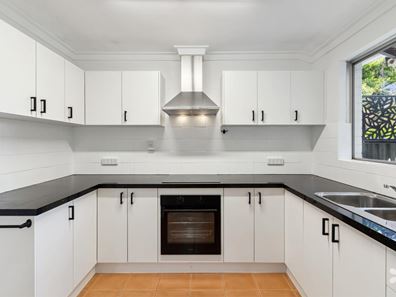 18/75 Ley Street, Como WA 6152