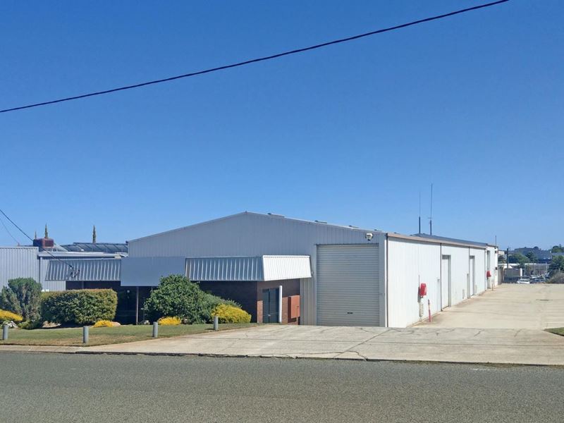 25 Berriman Drive, Wangara