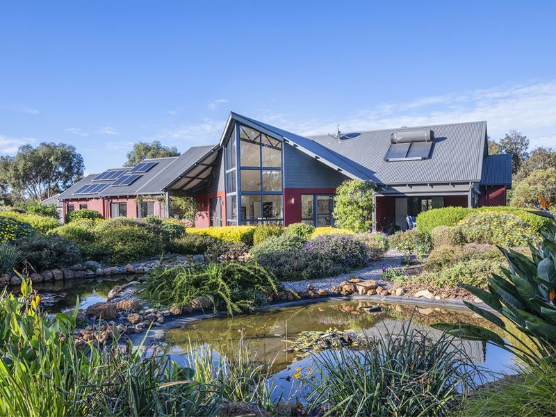 8 Seascape Rise, Yallingup