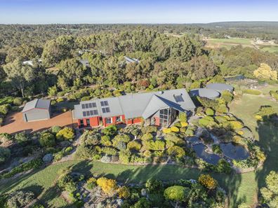 8 Seascape Rise, Yallingup WA 6282