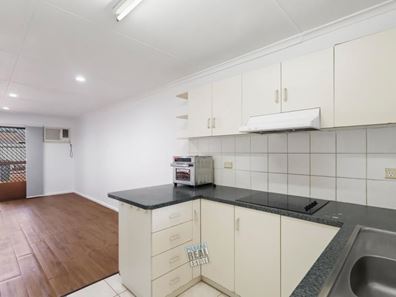 1/30 Demetre Crescent, Pegs Creek WA 6714