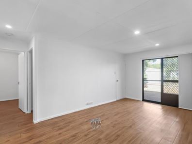 1/30 Demetre Crescent, Pegs Creek WA 6714