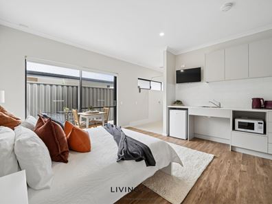 Room/3  8 Collerson Street, Anketell WA 6167