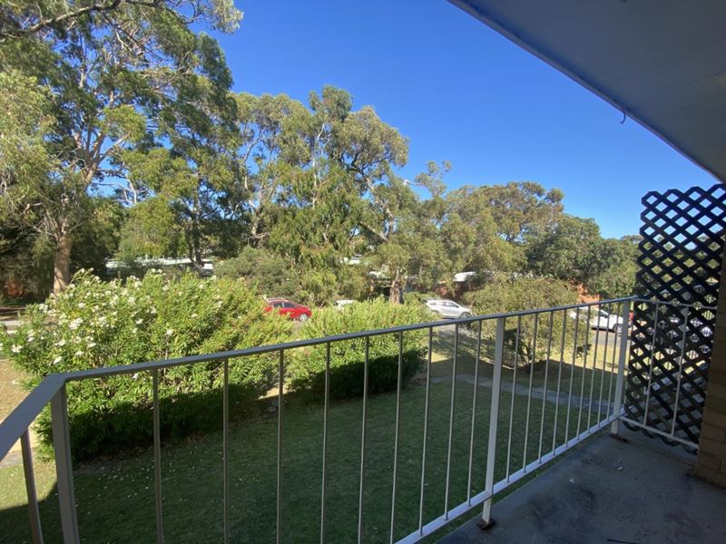 7/32 Bussell Road, Wembley Downs