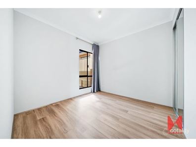 9B Banksia Circle, Thornlie WA 6108