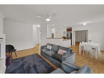 24 Wilson Avenue, Quindalup WA 6281