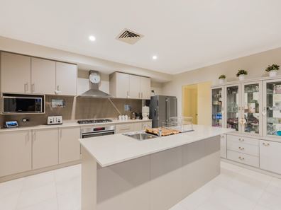 66 Cinnabar Loop, Byford WA 6122