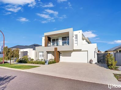11 Surpark Approach, Southern River WA 6110