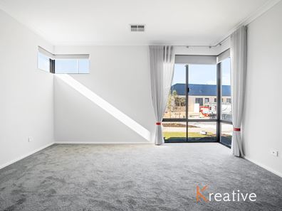 5 Carbine Way, Lakelands WA 6180