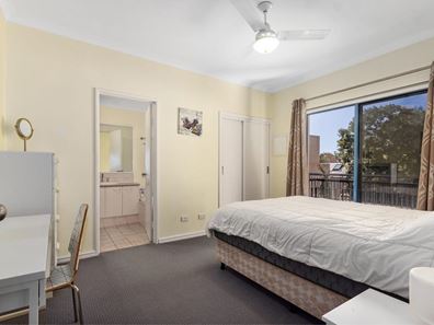 11/326 South Terrace, South Fremantle WA 6162