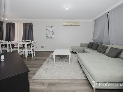 19 Gazelle Place, Marangaroo WA 6064