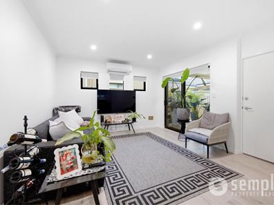 2/13-17 George Street, Rockingham WA 6168