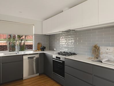 3/2 Raleigh Road, Bayswater WA 6053