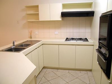 3/11 Helm Street, Mount Pleasant WA 6153