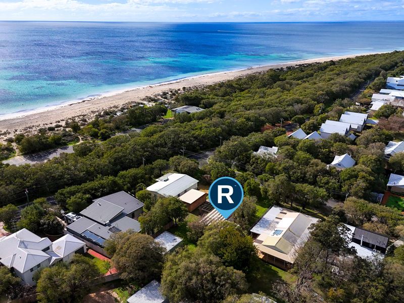 4 Geographe Close, Quindalup WA 6281