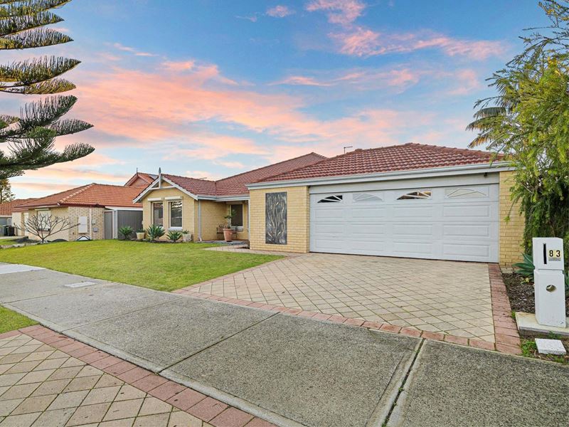 83 Harrington Waters Drive, Waikiki
