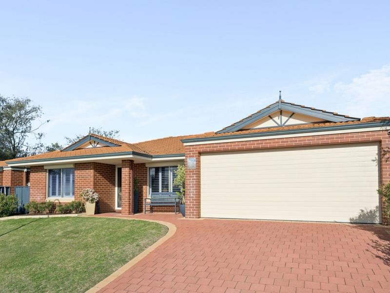 32 Geoff Russell Avenue, Kinross