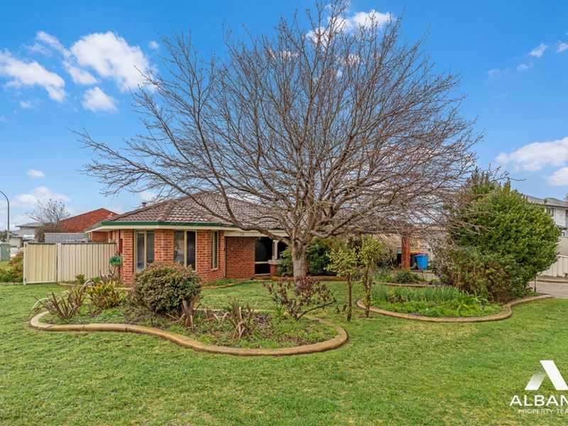 96 Allwood Parade, Bayonet Head WA 6330
