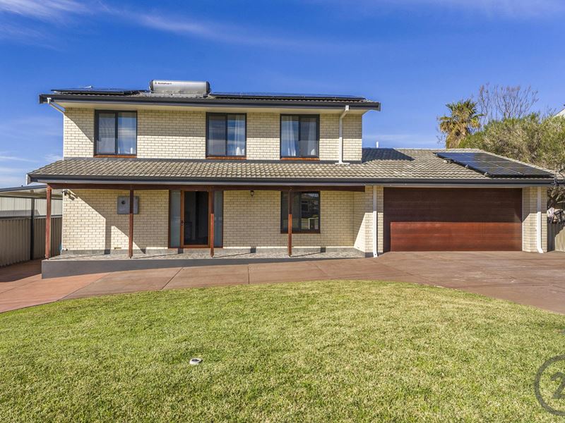 1 Armstrong Street, Halls Head