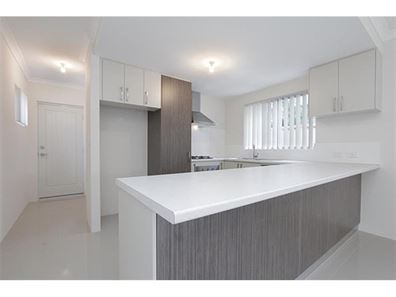 4/69 Henry Street, East Cannington WA 6107