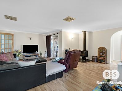 16 Bryant Street, Eaton WA 6232