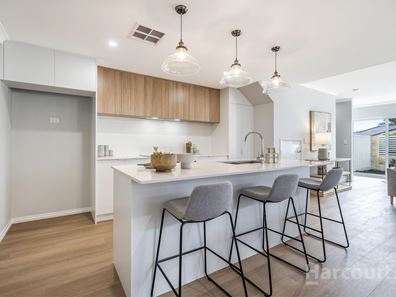 4/1 Boodalang Crescent, Rockingham WA 6168