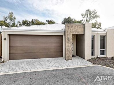 6/11 Carnation Street, Canning Vale WA 6155