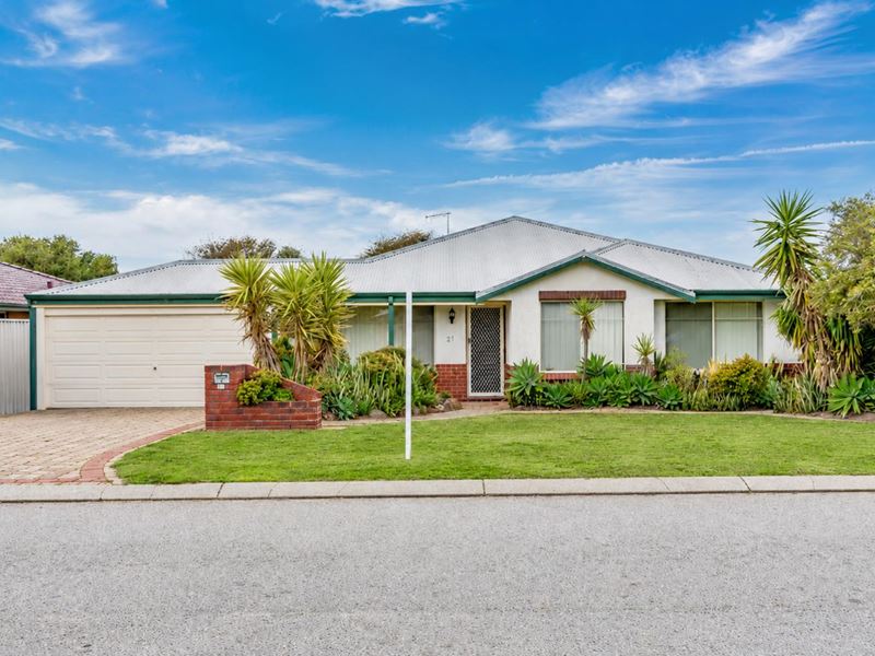 21 Halfmoon Place, Waikiki WA 6169
