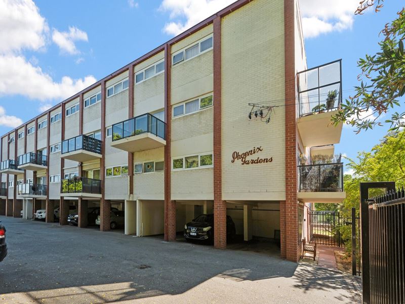 8/37 Paulik Way, Hamilton Hill WA 6163