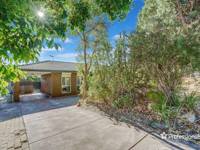 2 Rendell Way, Koondoola WA 6064