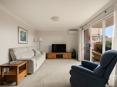 11/18 St Johns Wood Boulevard, Mount Claremont WA 6010