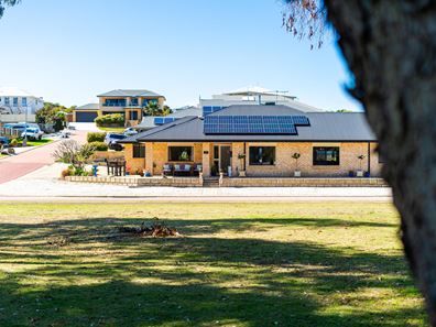 40 Harmony Parade, Singleton WA 6175