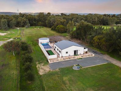 39 Mckenna Drive, Cardup WA 6122