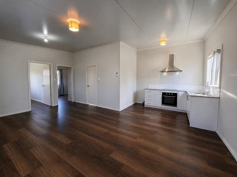 39 Numulgi Street, Armadale WA 6112