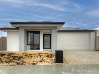 5 America Street, Two Rocks WA 6037
